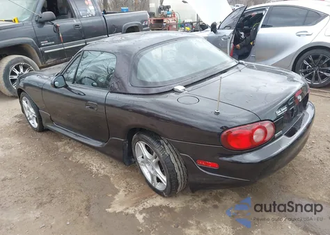 2004 Mazda Mx-5 Miata Ls из США, поврежденный, VIN JM1NB353840403704